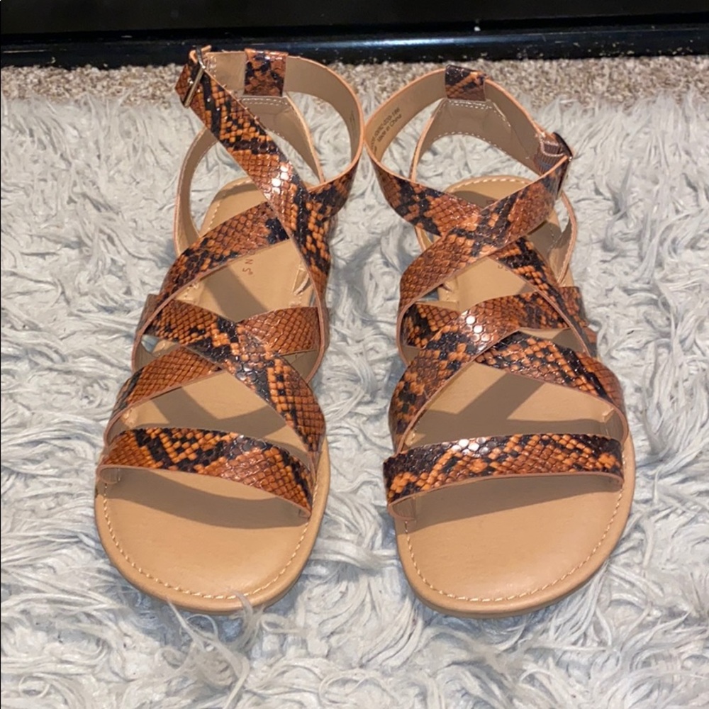 NWOT New directions brand sandals! Size 10m